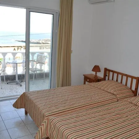 Zorbas 2* Hersonissos (Crete)