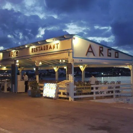 Zorbas 2* Hersonissos (Crete)