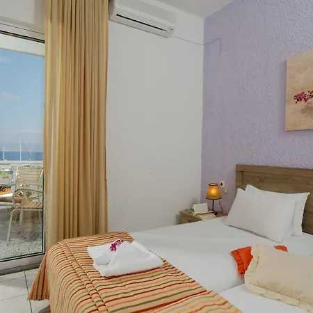 Zorbas Hotel 2*
